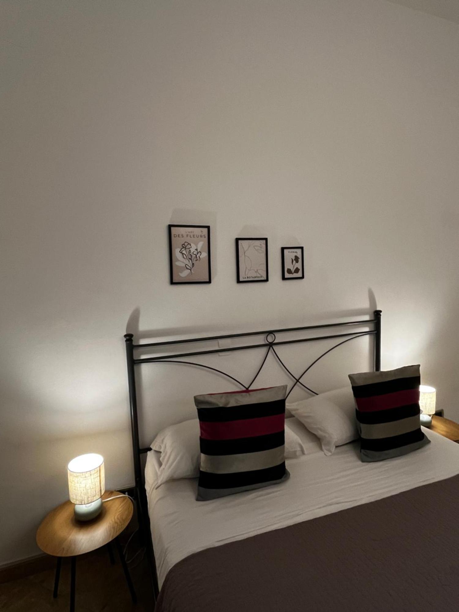 Sicilia Vacation Rooms Trapani Bagian luar foto