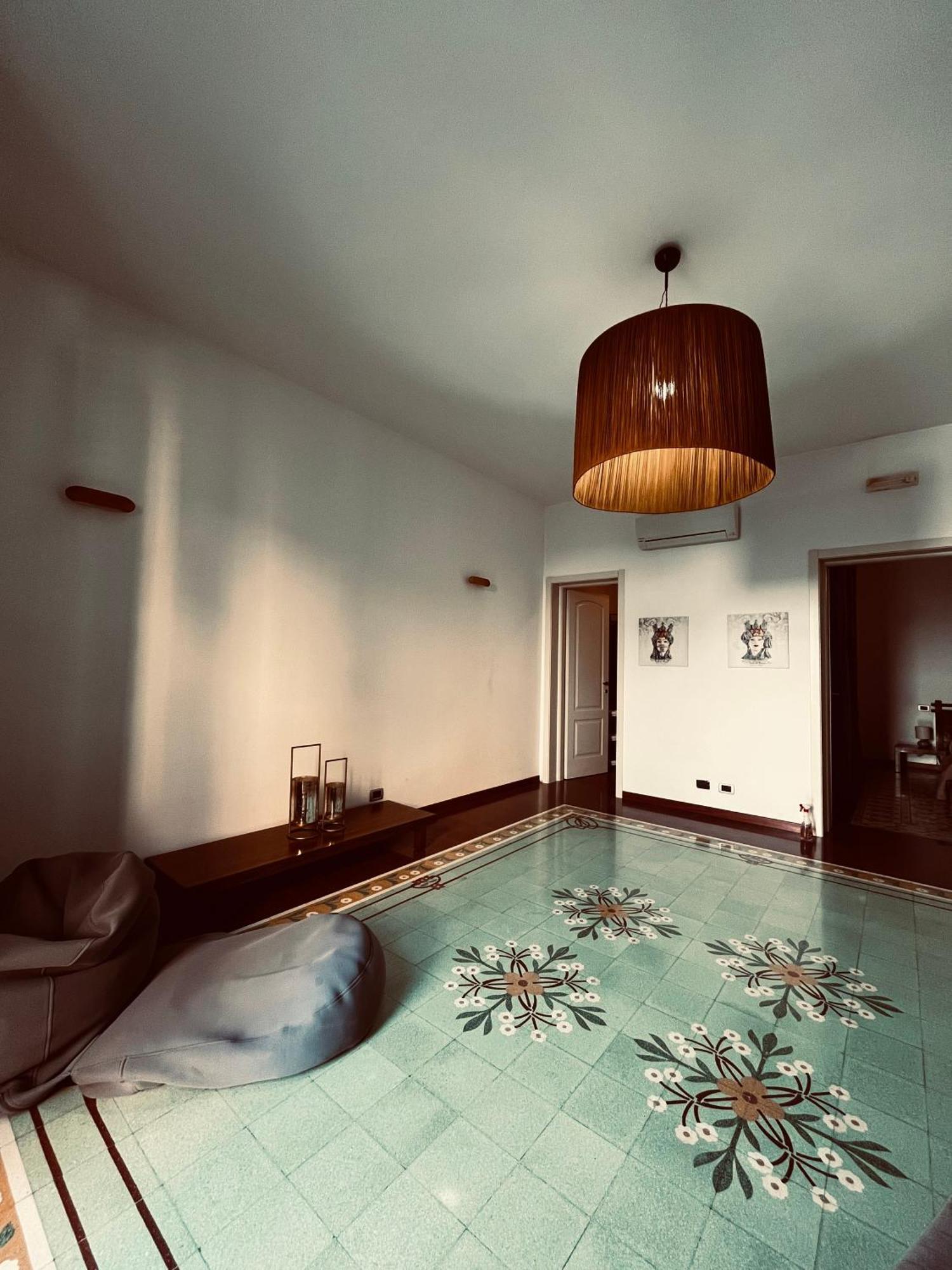 Sicilia Vacation Rooms Trapani Bagian luar foto